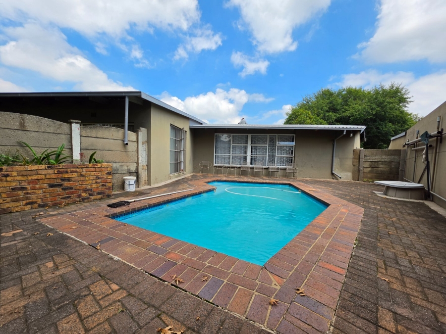 4 Bedroom Property for Sale in Sasolburg Ext 12 Free State